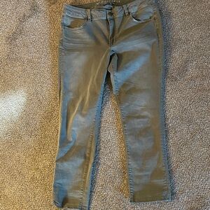 American Eagle Outfitters Women's Olive Jeggings